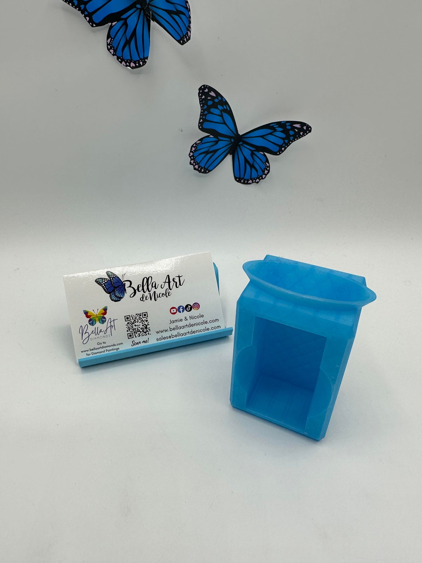 Hands Free Diamond Painting Funnel for BIGGER Tic Tac Containers