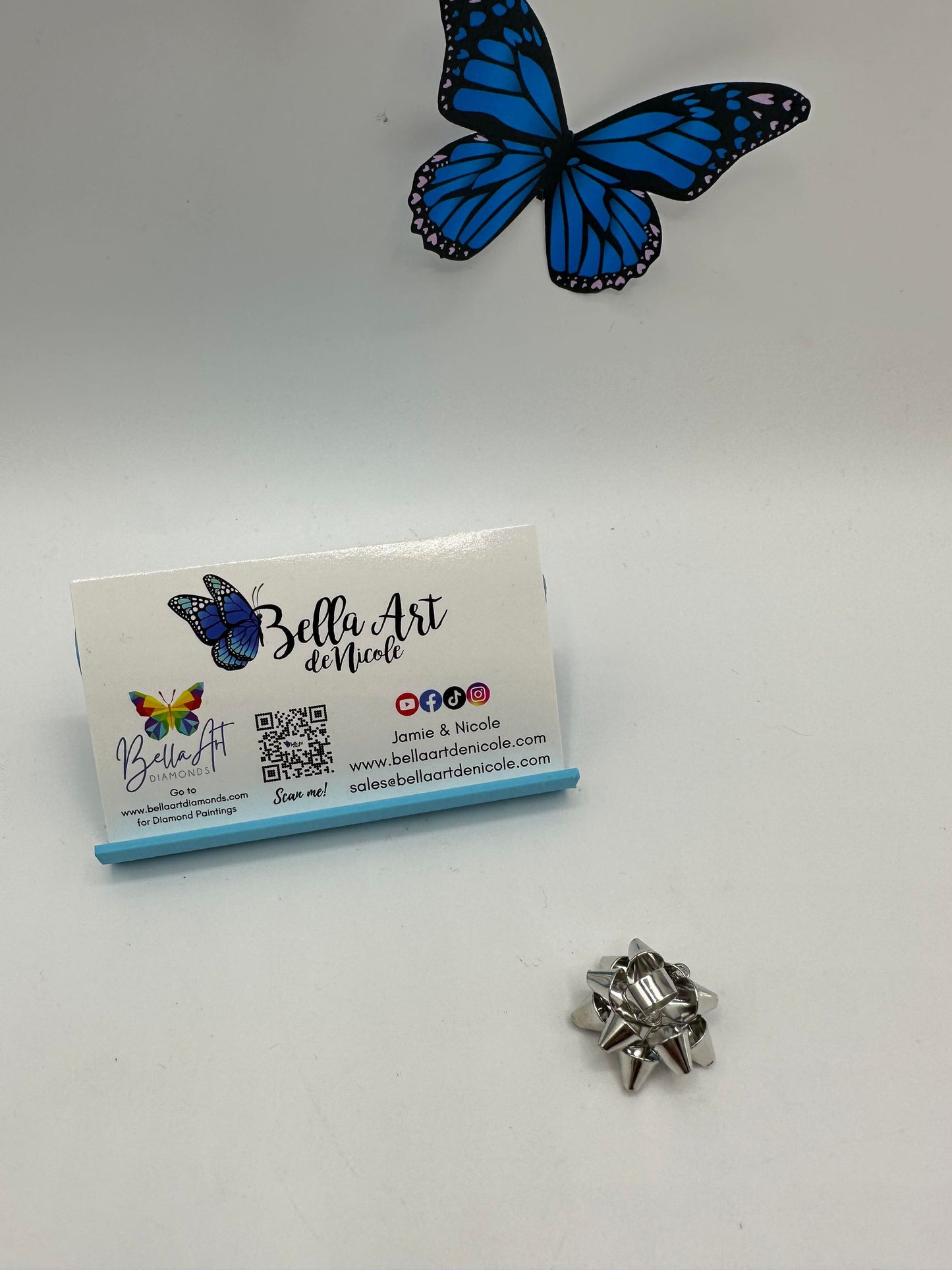 NEW Snowflake and Christmas Bows Coverminders