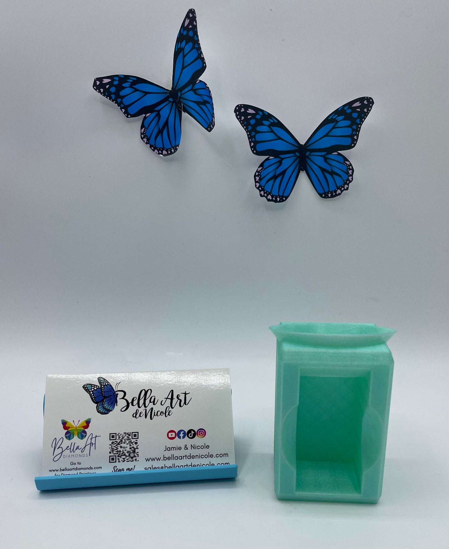 Hands Free Diamond Painting Funnel for BIGGER Tic Tac Containers