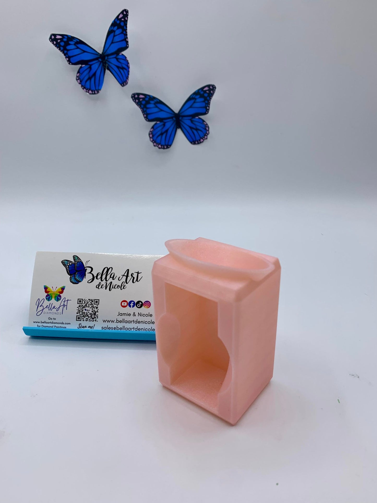 Hands Free Diamond Painting Funnel for BIGGER Tic Tac Containers