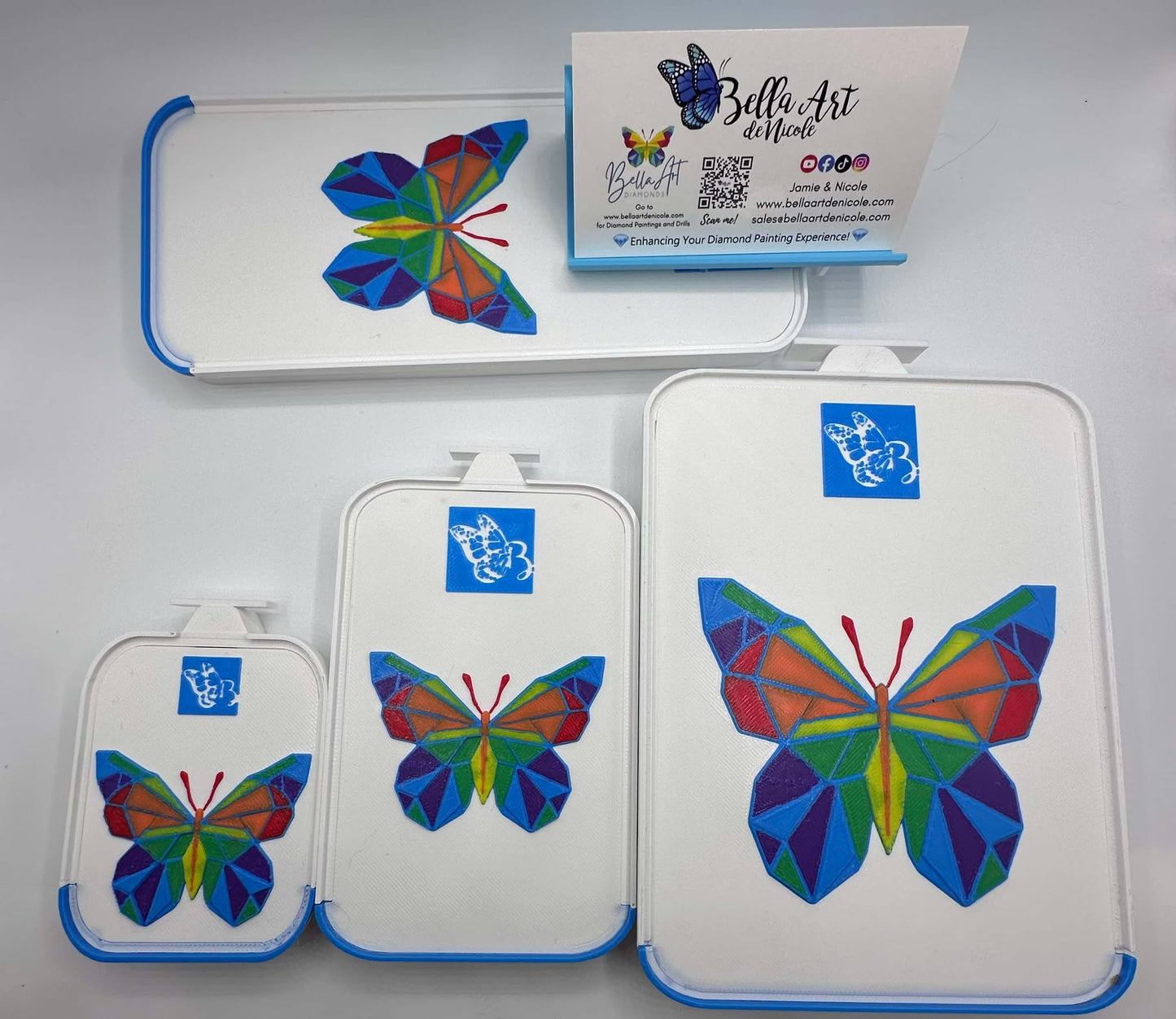 2.2/3.2 Bella Art Diamonds Logo Diamond Painting Trays