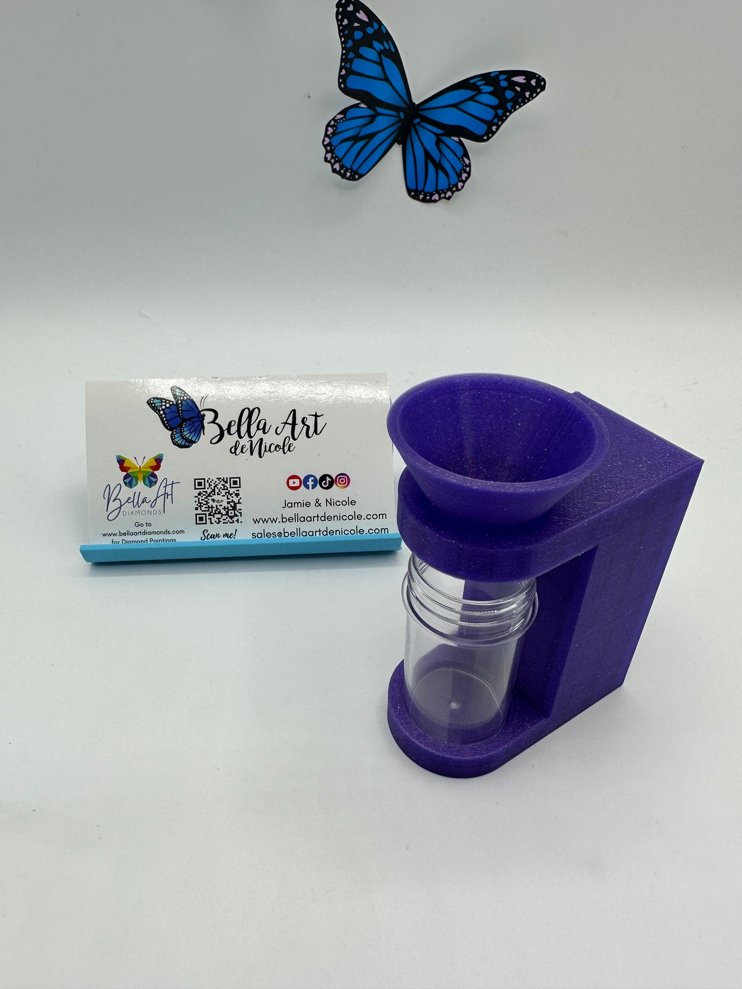 Hands Free Diamond Painting Funnel for Round Containers