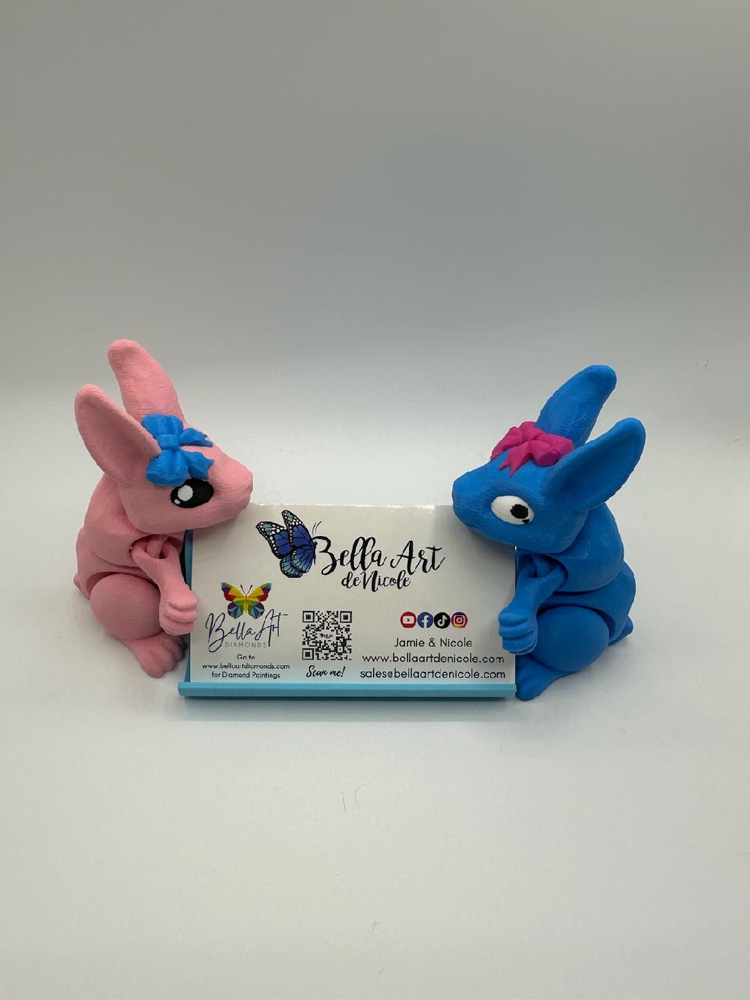 Articulated Animal Tray Guardians