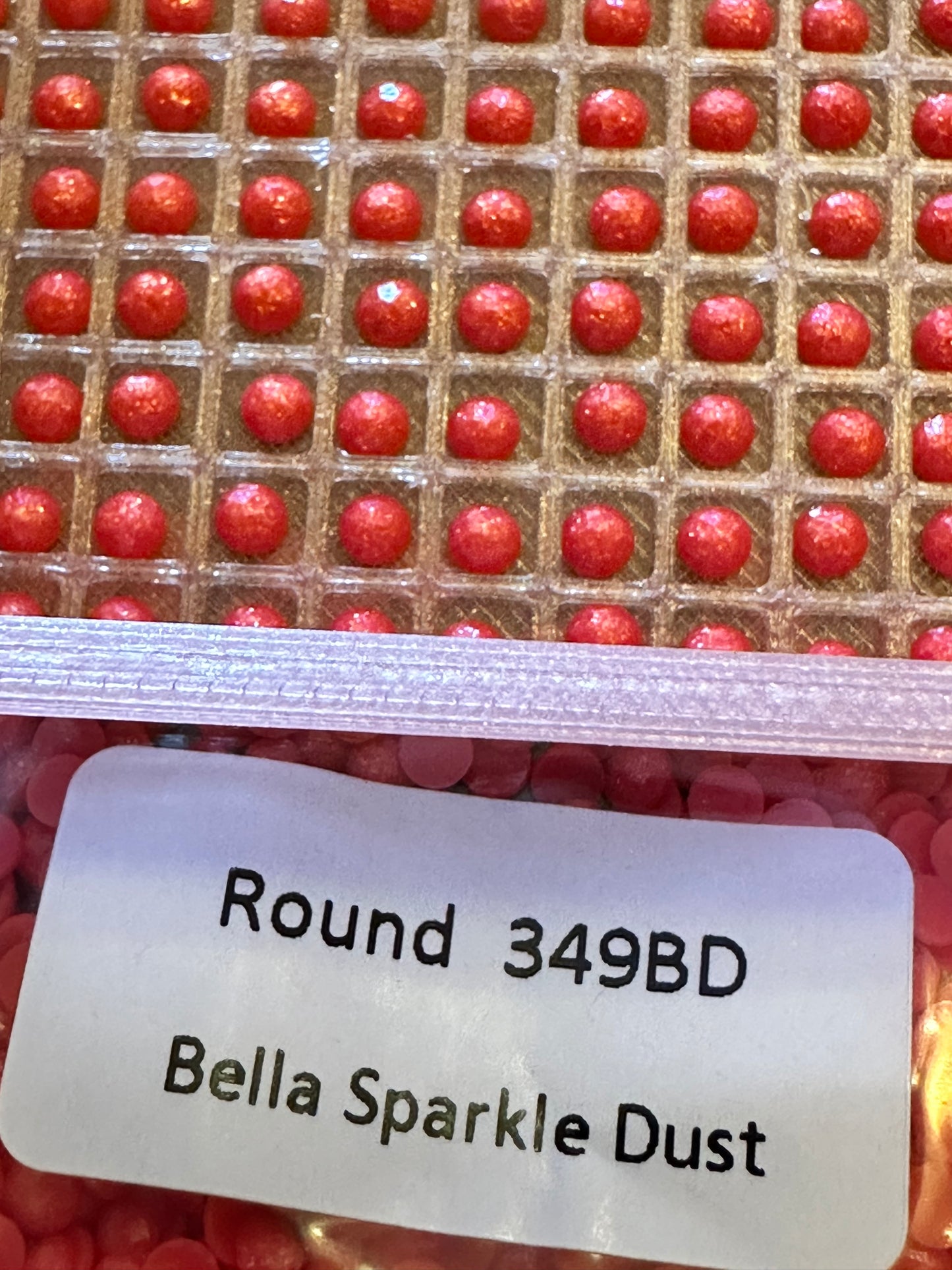 Round Bella Sparkle Dust Diamond Painting Drills in 10 gram bags