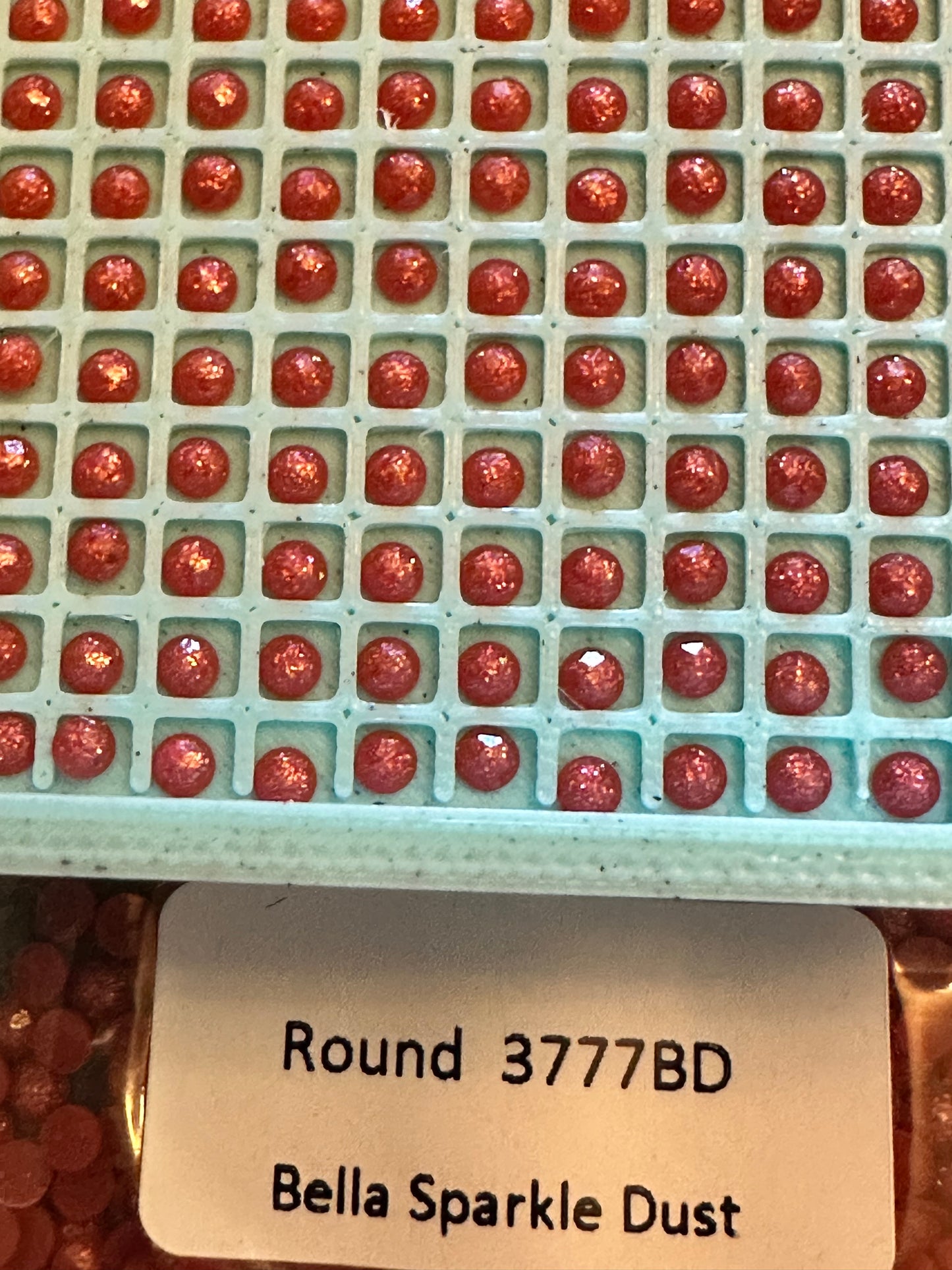 Round Bella Sparkle Dust Diamond Painting Drills in 10 gram bags