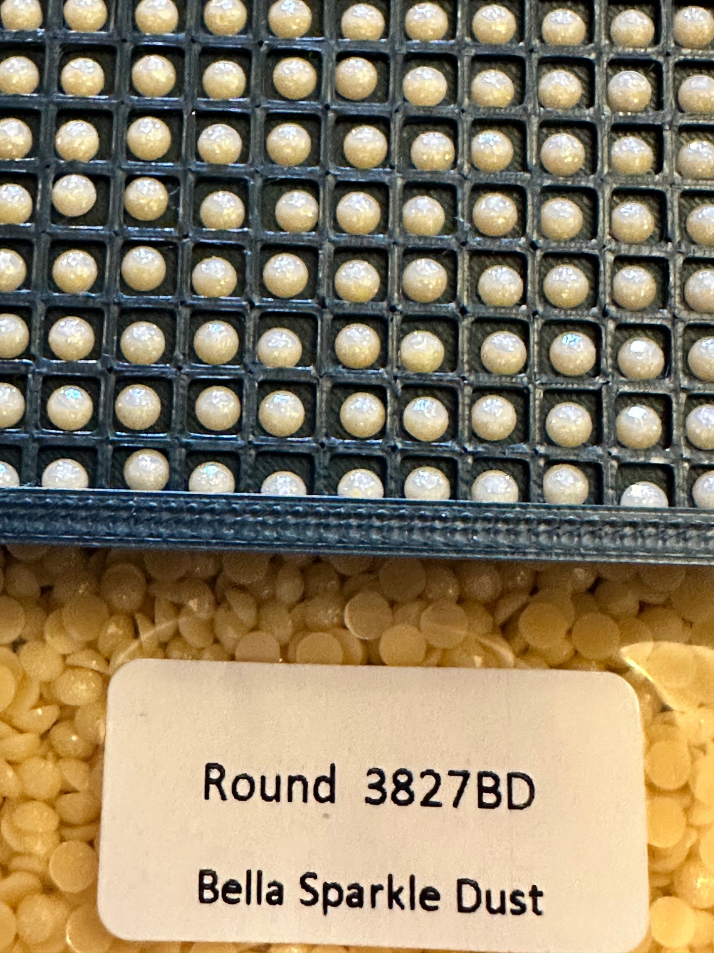 Round Bella Sparkle Dust Diamond Painting Drills in 10 gram bags