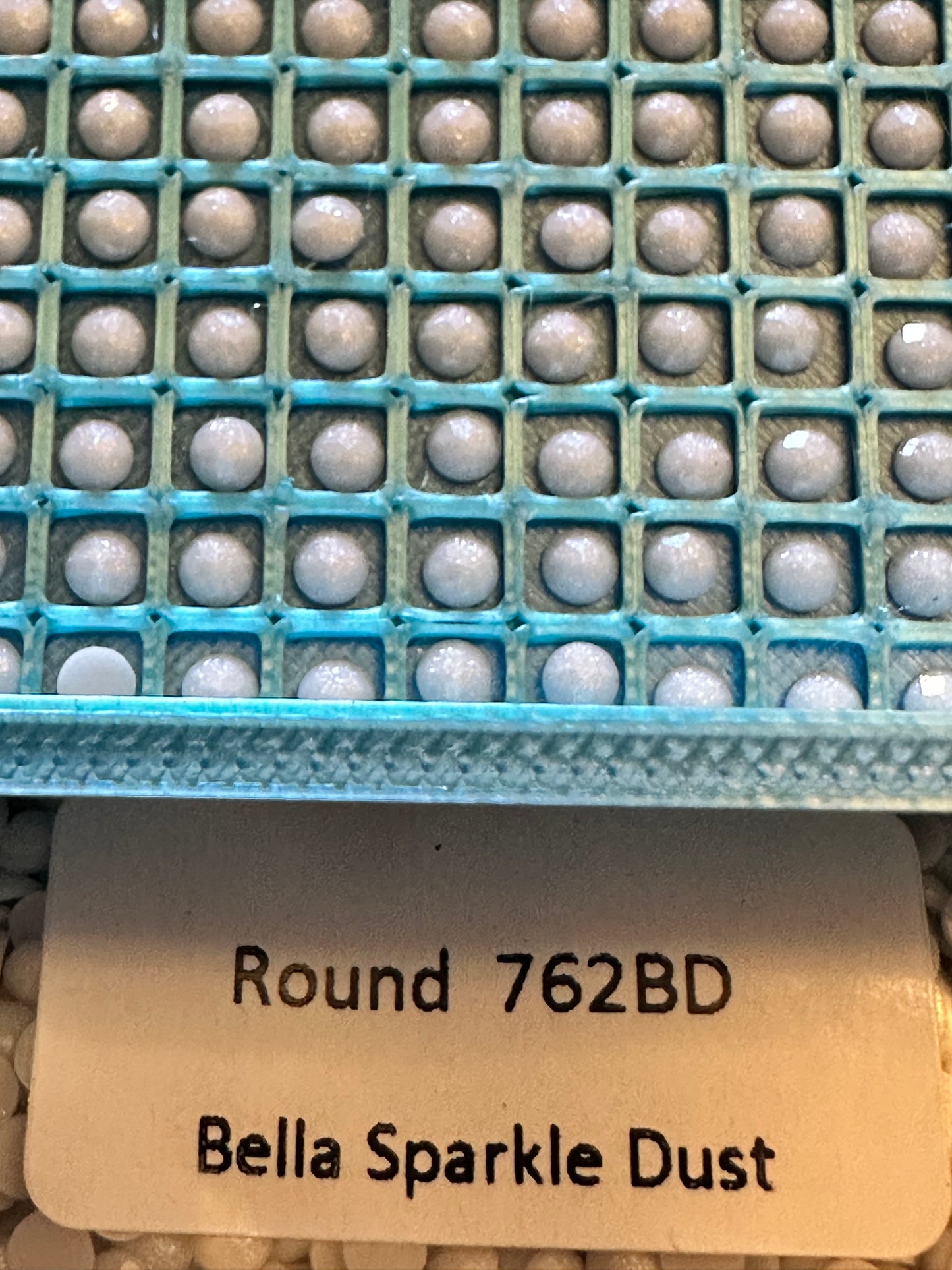 Round Bella Sparkle Dust Diamond Painting Drills in 10 gram bags