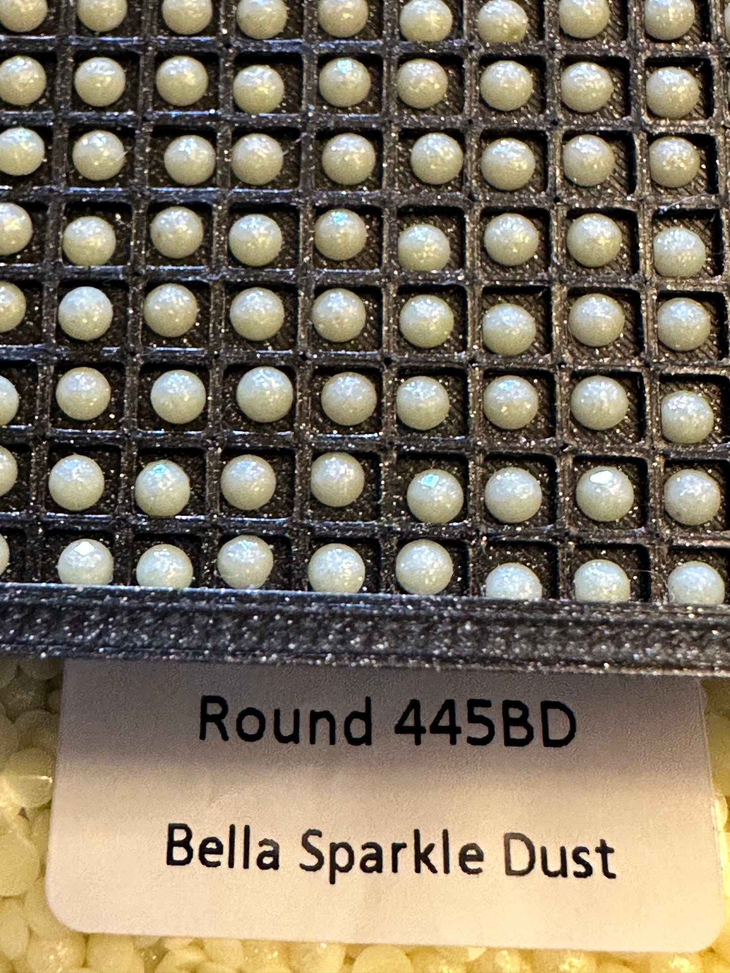 Round Bella Sparkle Dust Diamond Painting Drills in 10 gram bags