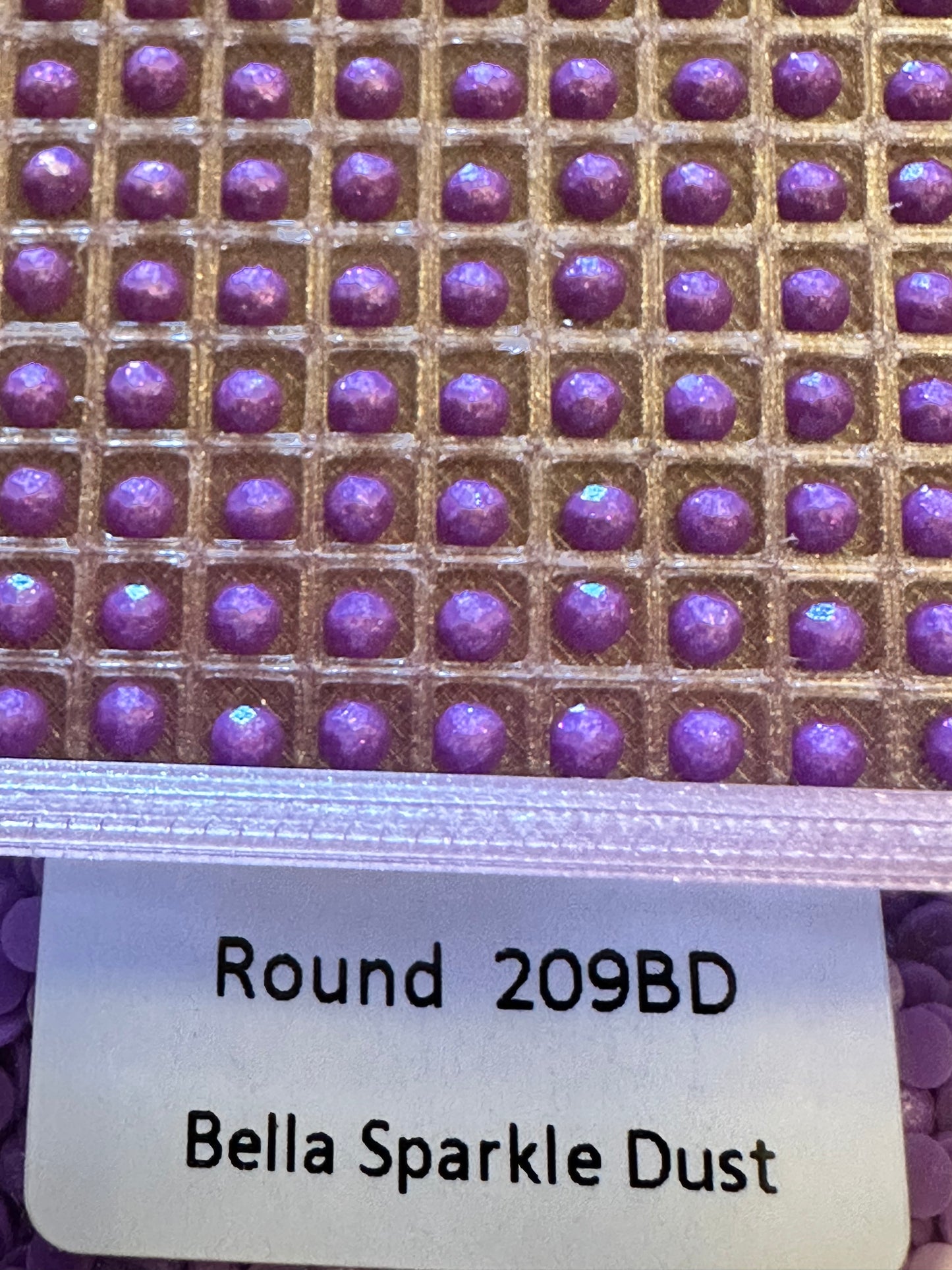 Round Bella Sparkle Dust Diamond Painting Drills in 10 gram bags
