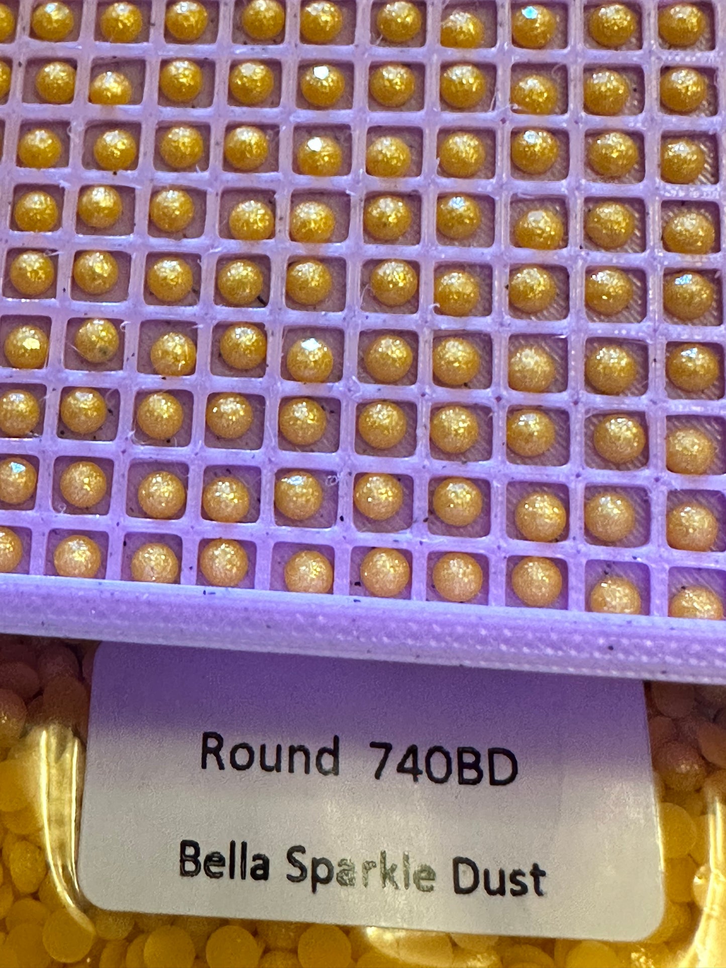 Round Bella Sparkle Dust Diamond Painting Drills in 10 gram bags