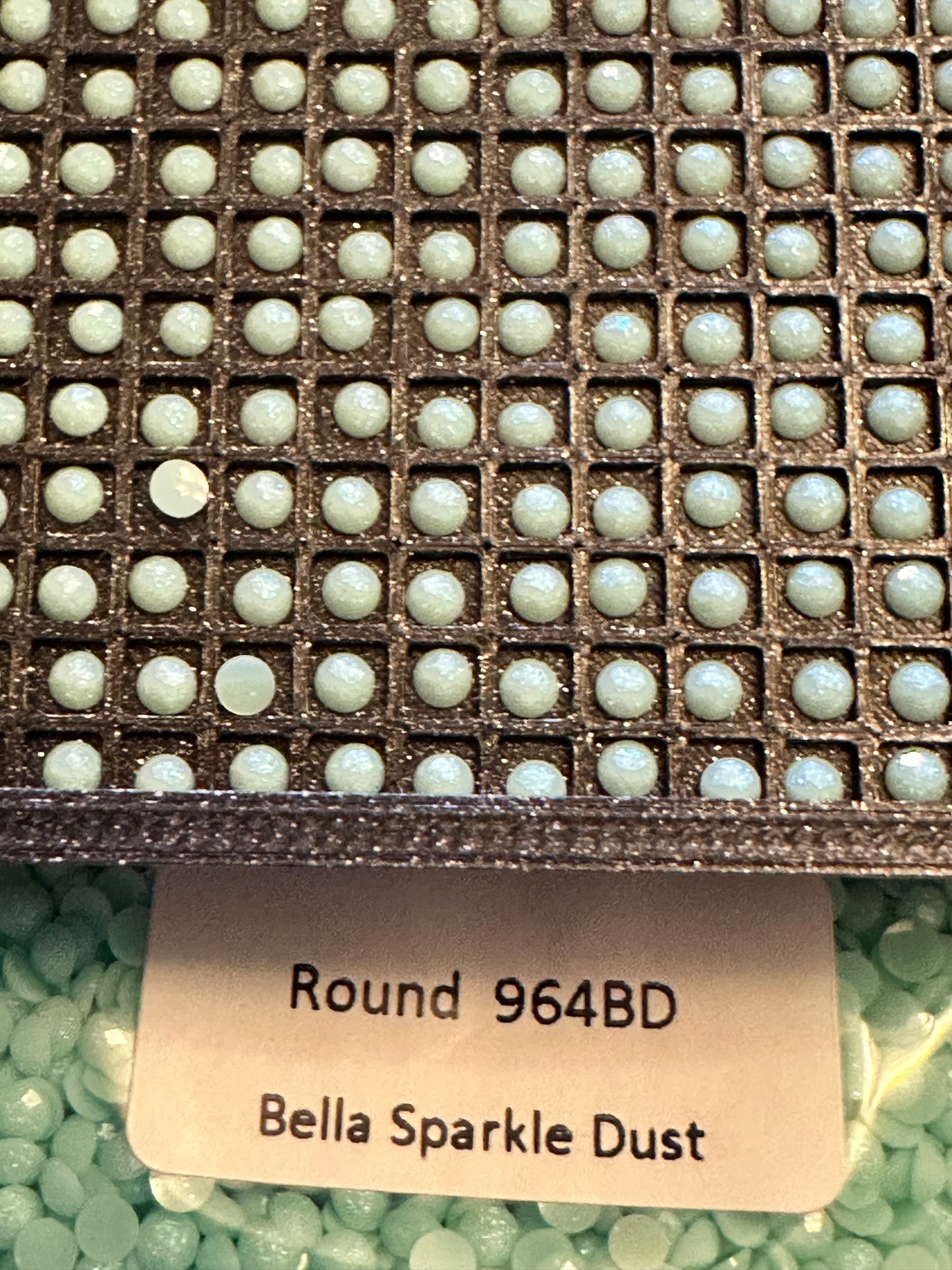 Round Bella Sparkle Dust Diamond Painting Drills in 10 gram bags