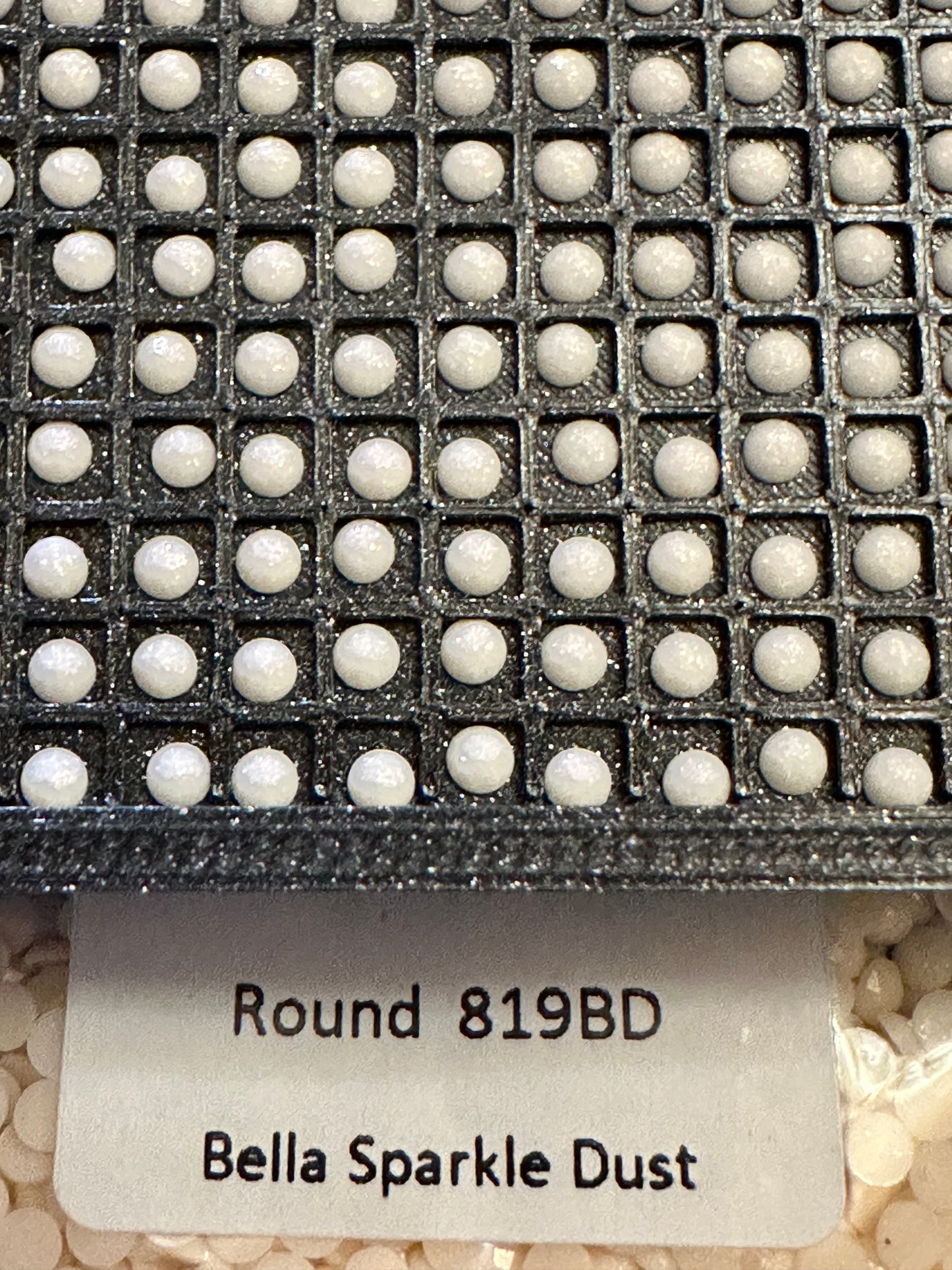 Round Bella Sparkle Dust Diamond Painting Drills in 10 gram bags