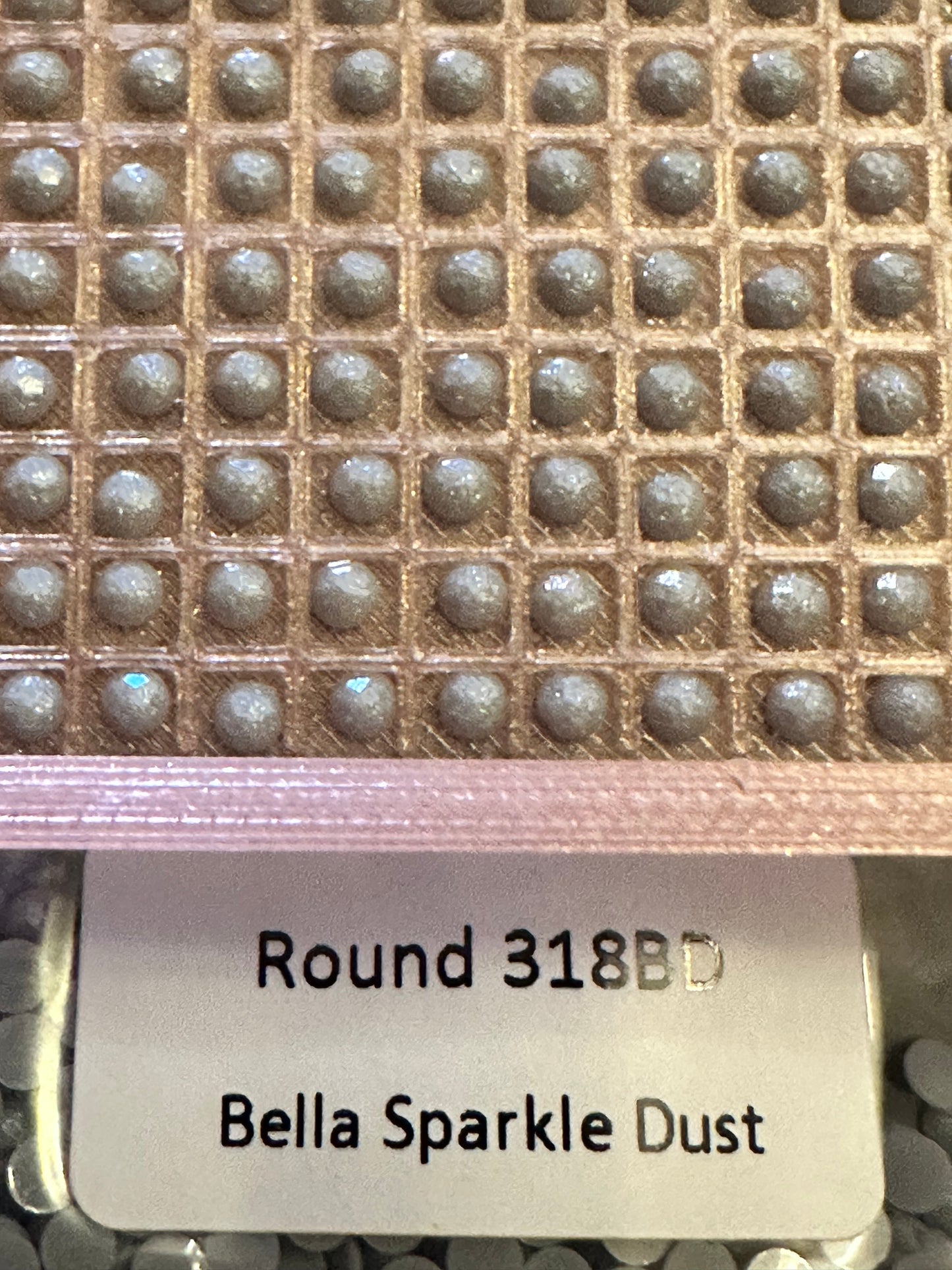 Round Bella Sparkle Dust Diamond Painting Drills in 10 gram bags
