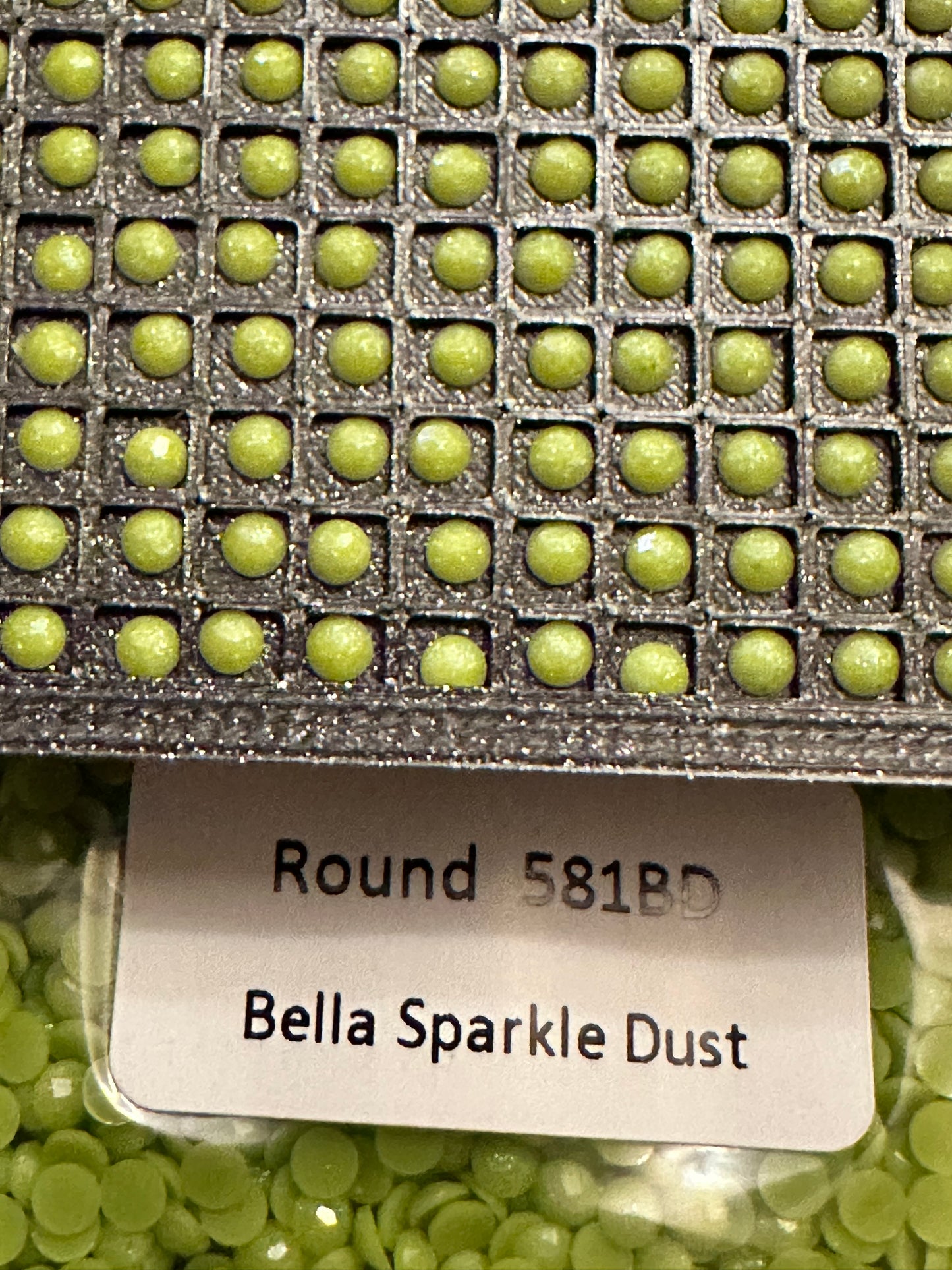 Round Bella Sparkle Dust Diamond Painting Drills in 10 gram bags