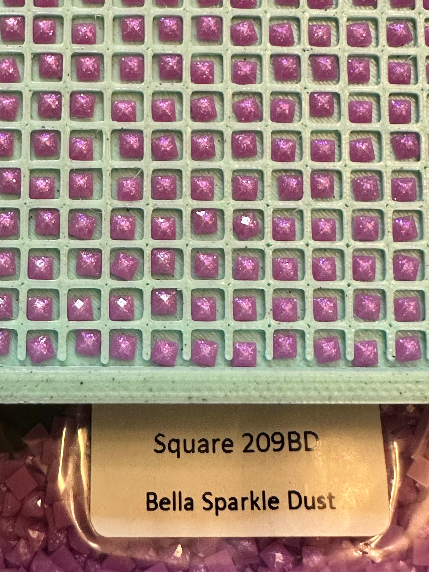 Square Bella Sparkle Dust Diamond Painting Drills in 10 gram bags