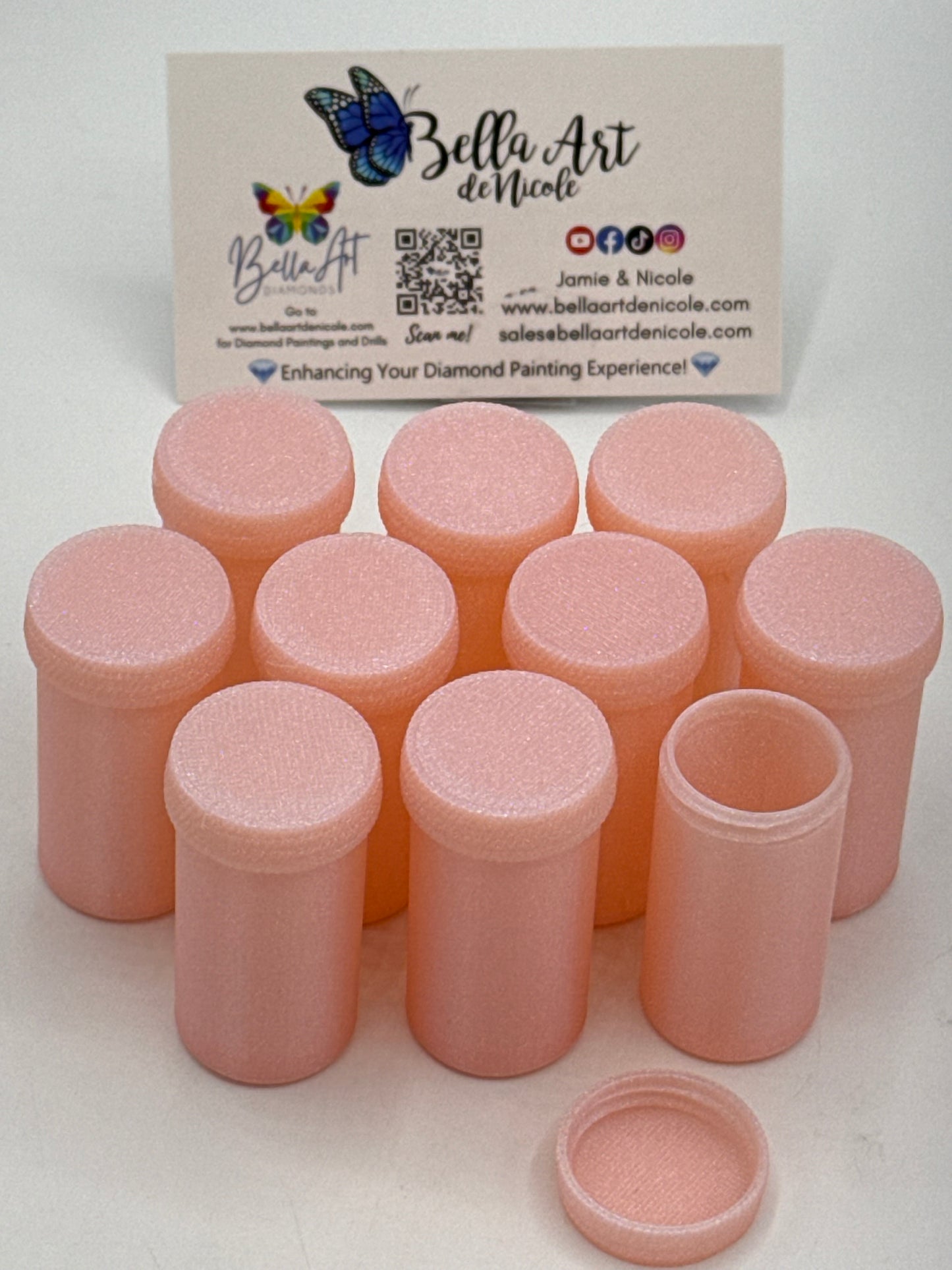 NEW 10 Round Containers