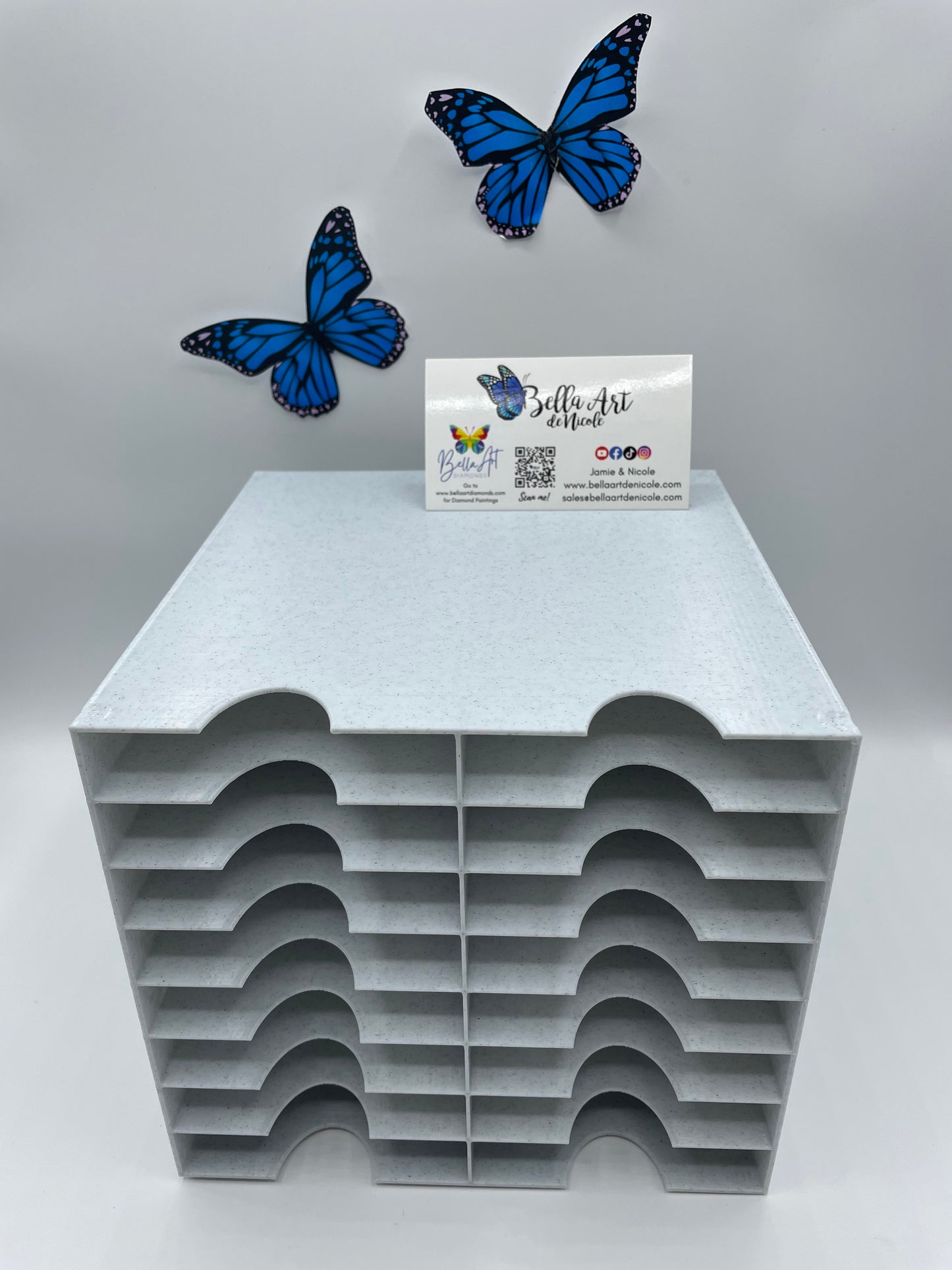 16 Slot Multitower for Bella Art de Nicole 3 Divider & Thingiverse Diamond Painting Trays