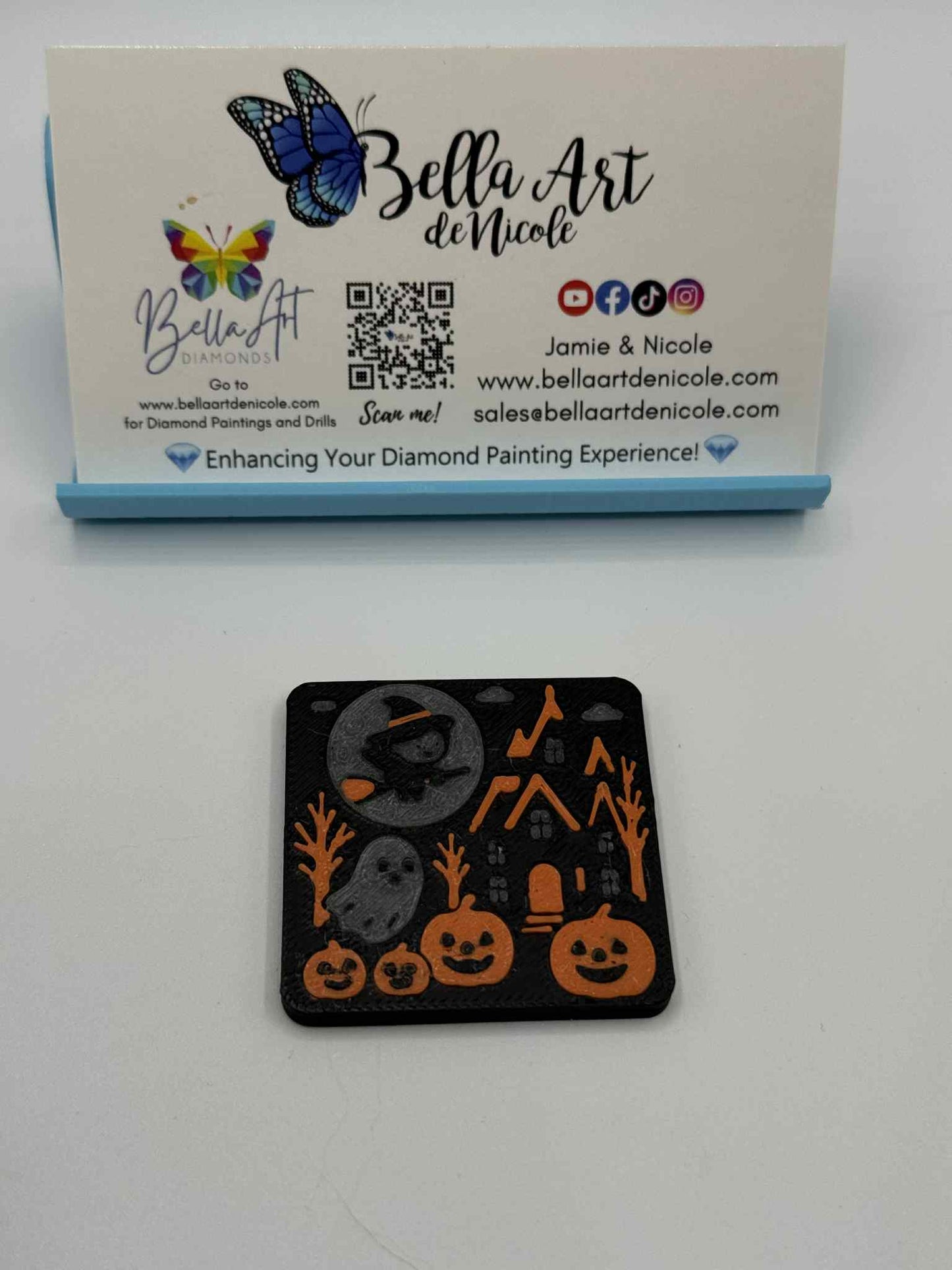2.2/3.2 Haunted House Party Diamond Painting Drill Trays