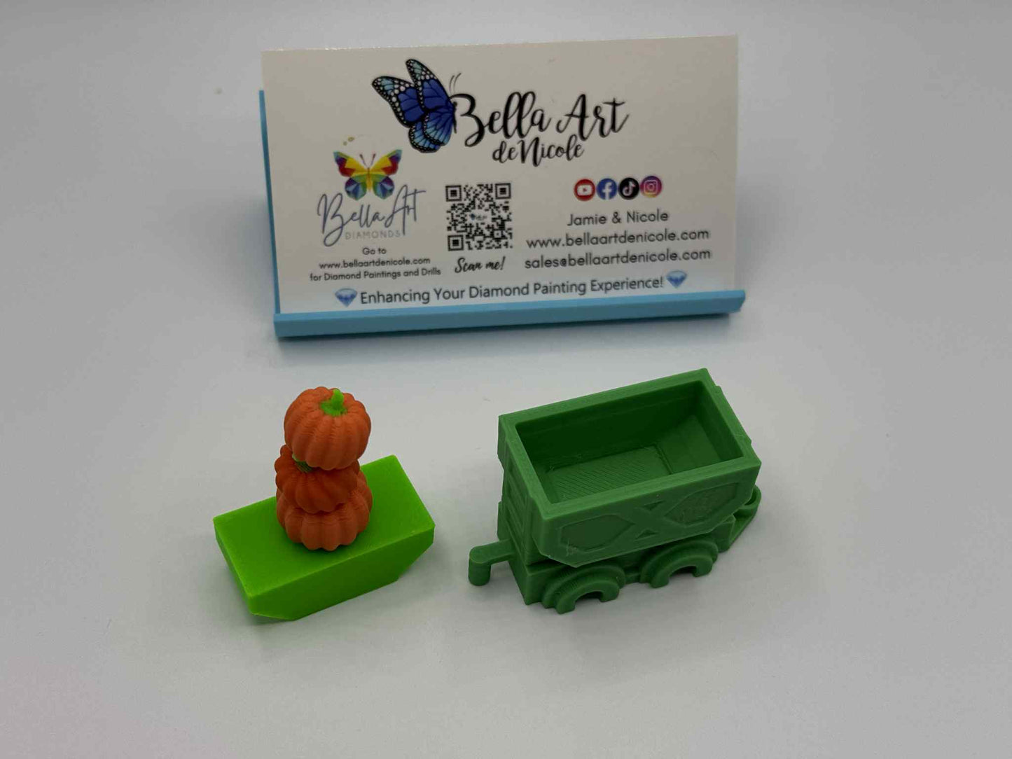 Bella Express Train Cargo Magnetic Coverminders/Refrigerator Magnets