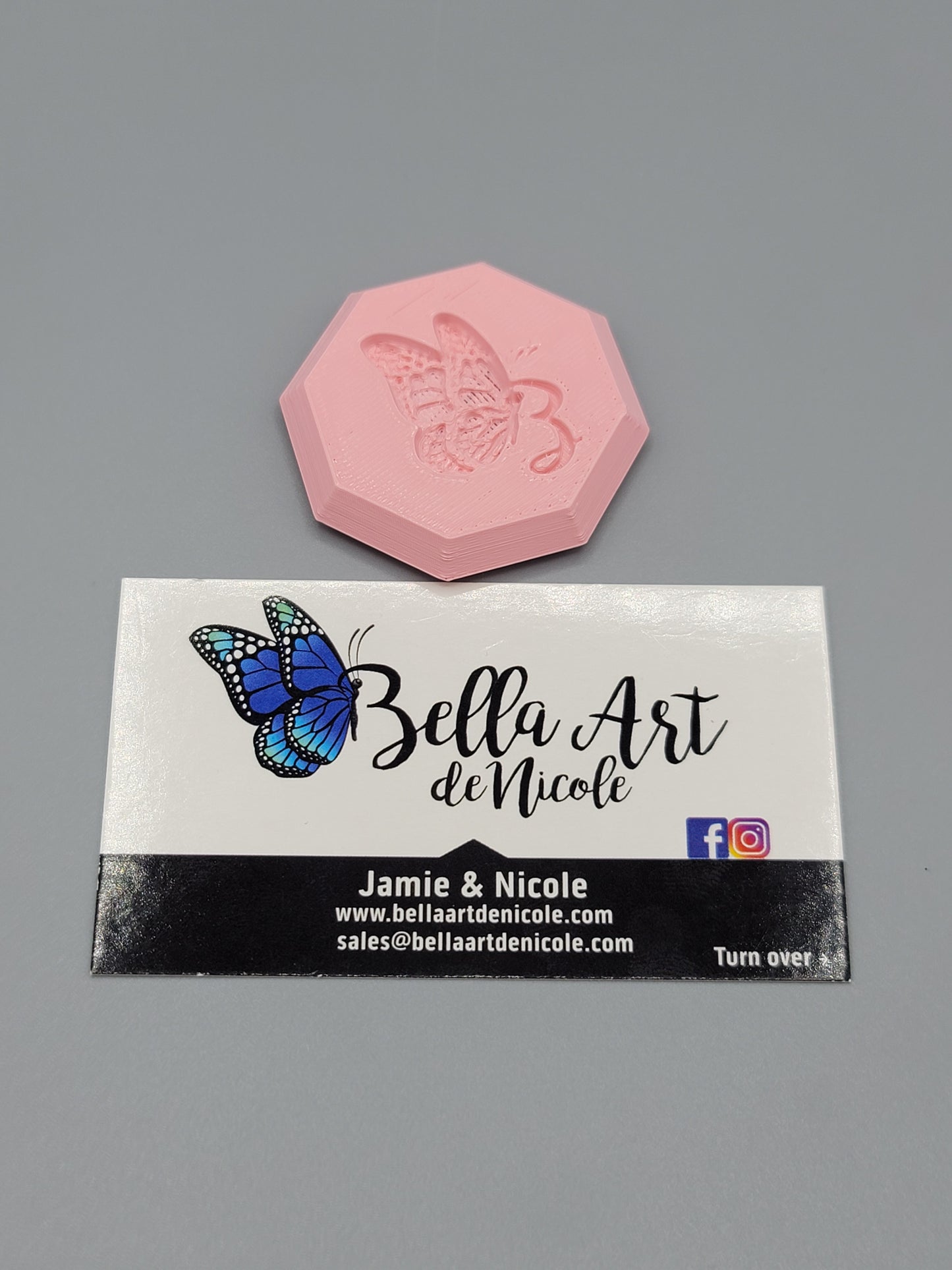 Mini Bella Cover Minder