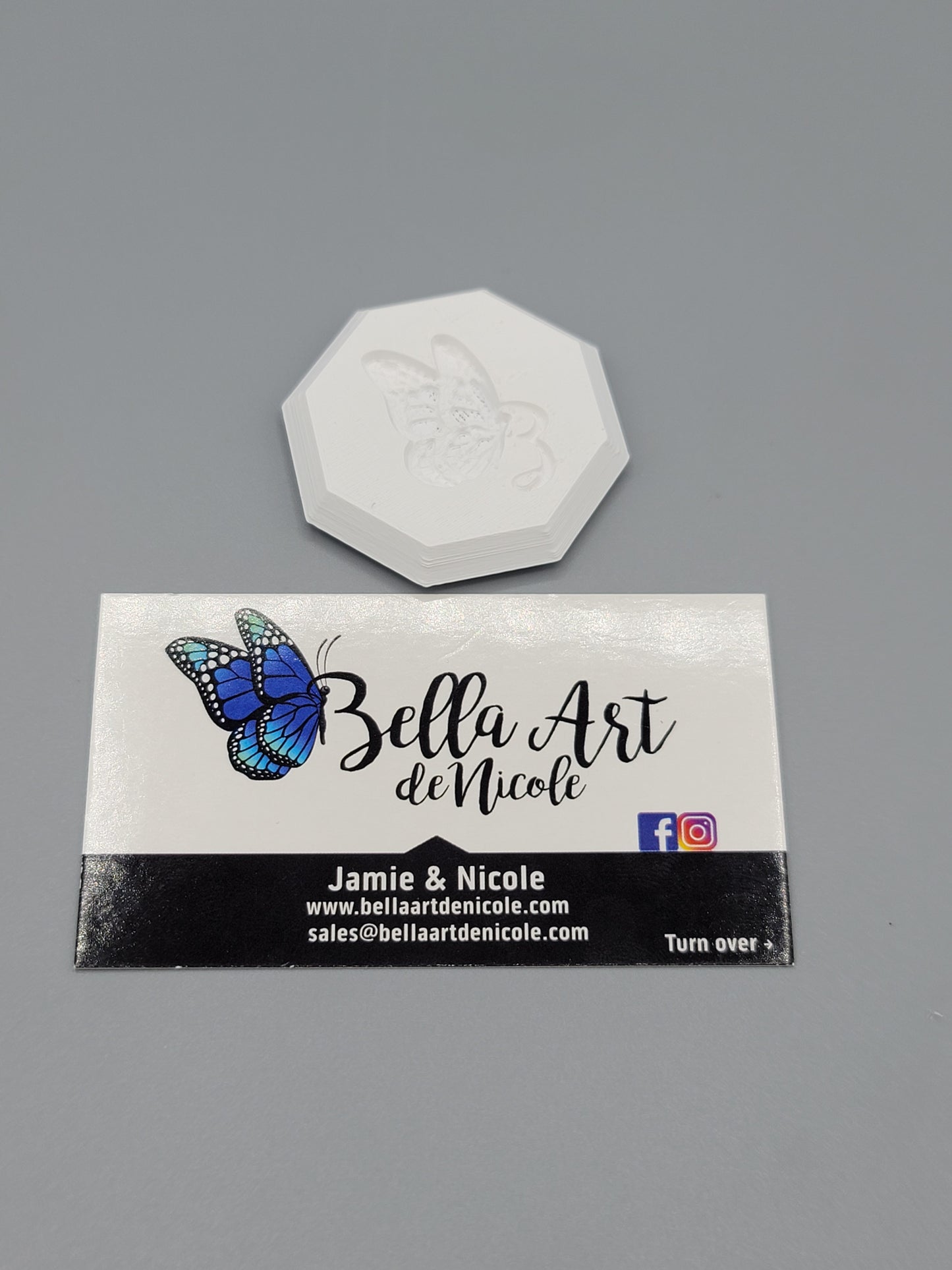Mini Bella Cover Minder