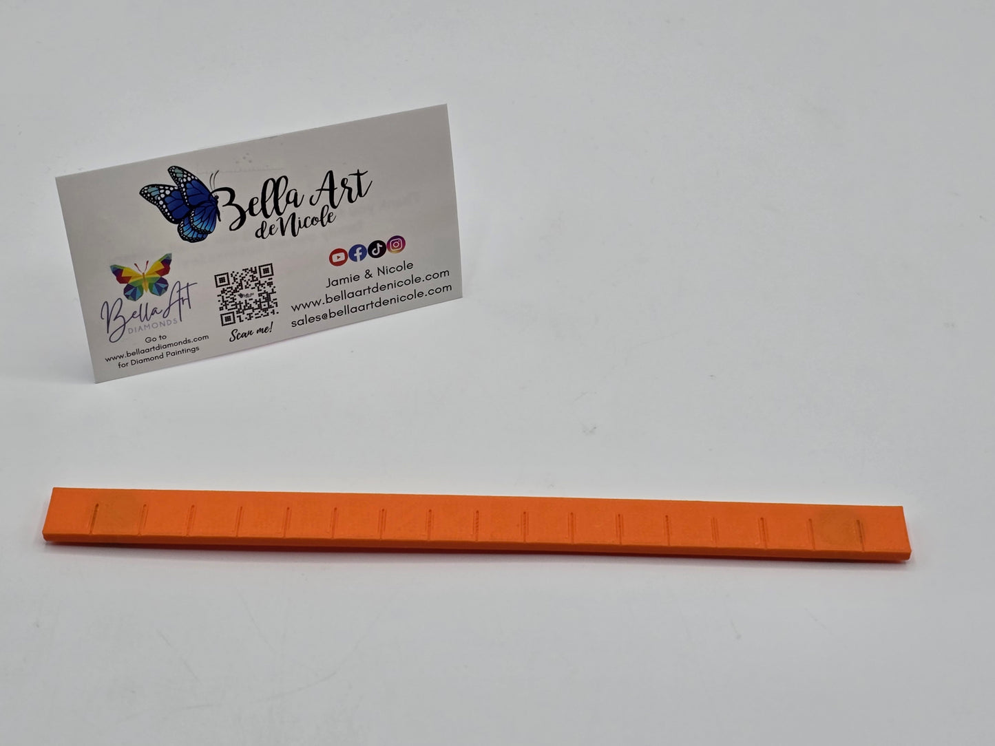 Magnetic Precision Edge Ruler