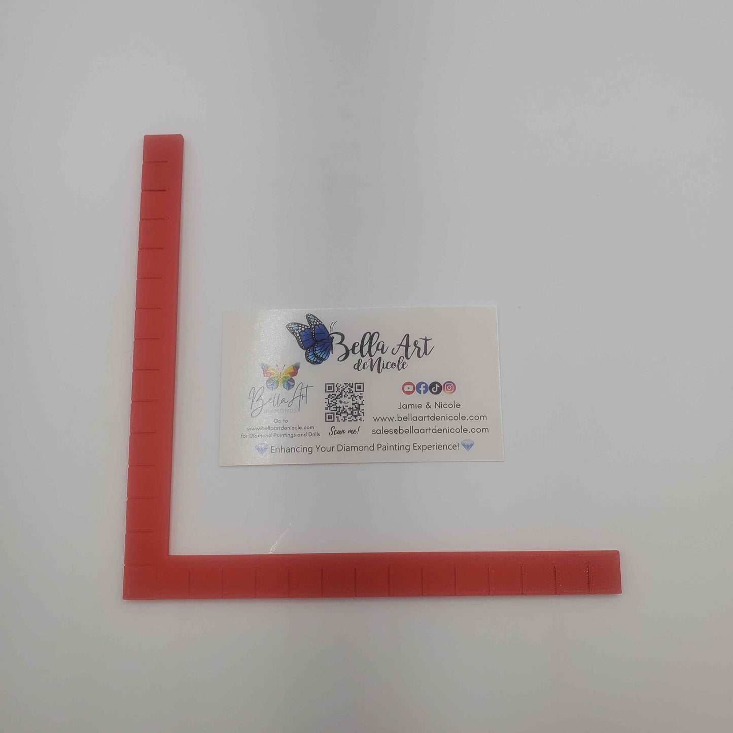 Magnetic Precision Edge Ruler