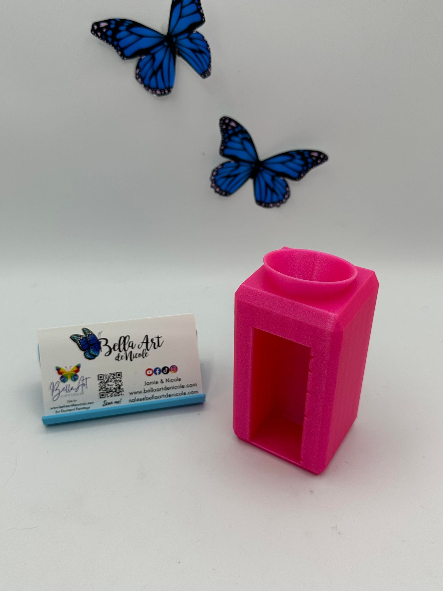 Hands Free Diamond Painting Funnel for Elizabeth Ward Storage Containers