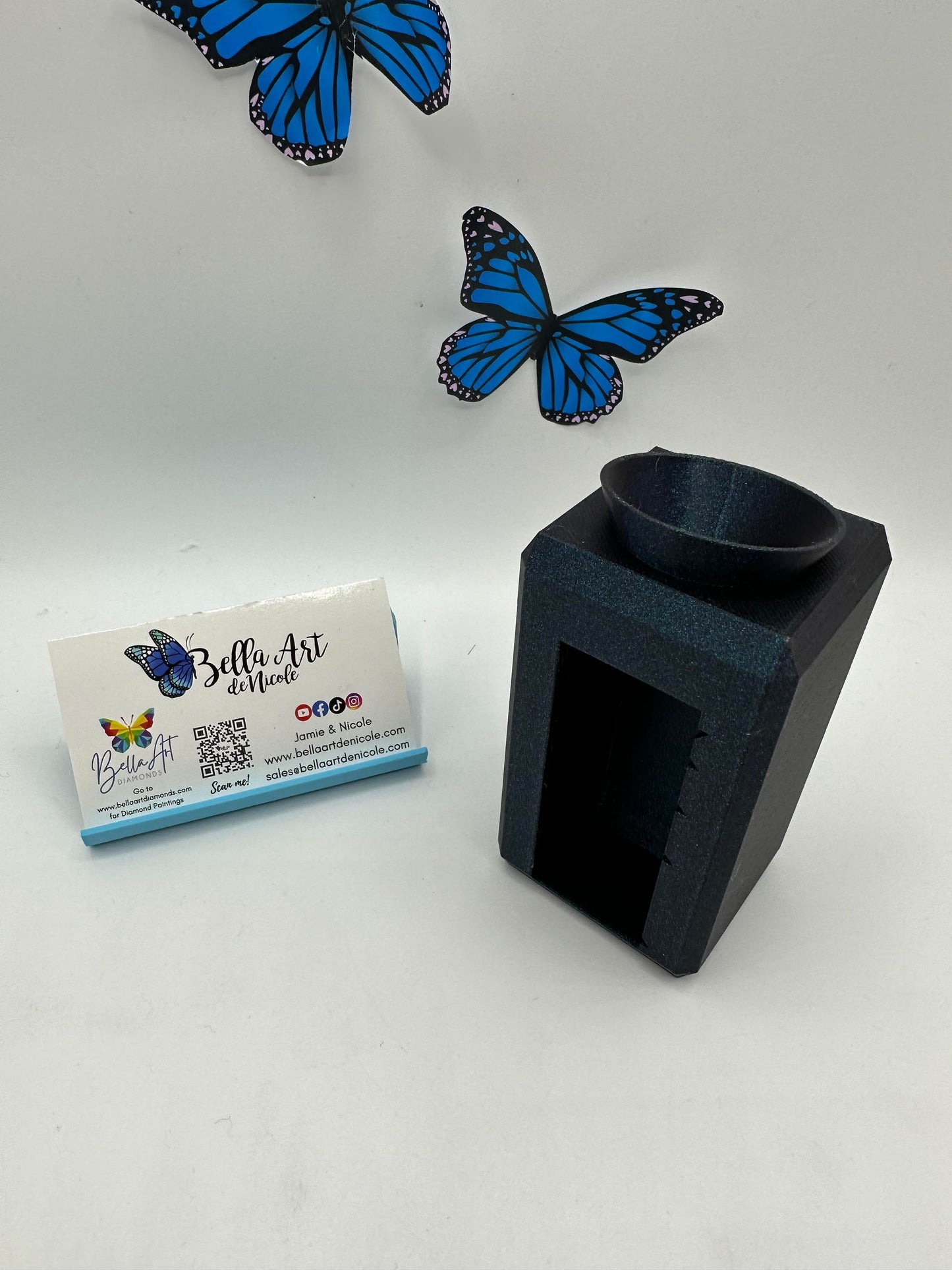 Hands Free Diamond Painting Funnel for Elizabeth Ward Storage Containers