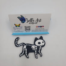 Load image into Gallery viewer, NEW Resin Halloween Coverminders
