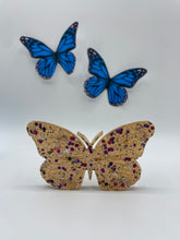Load image into Gallery viewer, Resin Butterfly Coverminder
