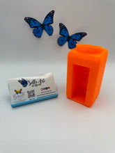 Load image into Gallery viewer, Hands Free Diamond Painting Funnel for Elizabeth Ward Storage Containers

