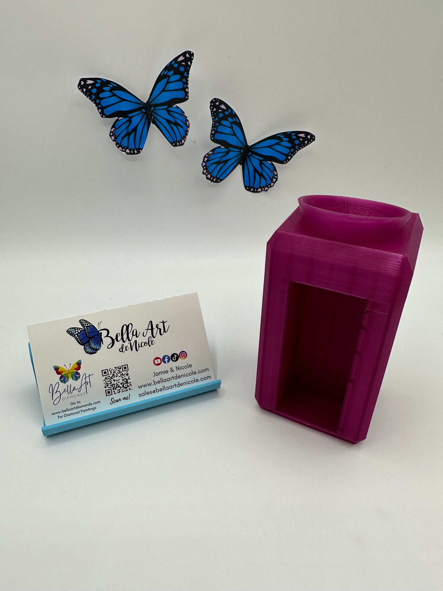 Hands Free Diamond Painting Funnel for Elizabeth Ward Storage Containers
