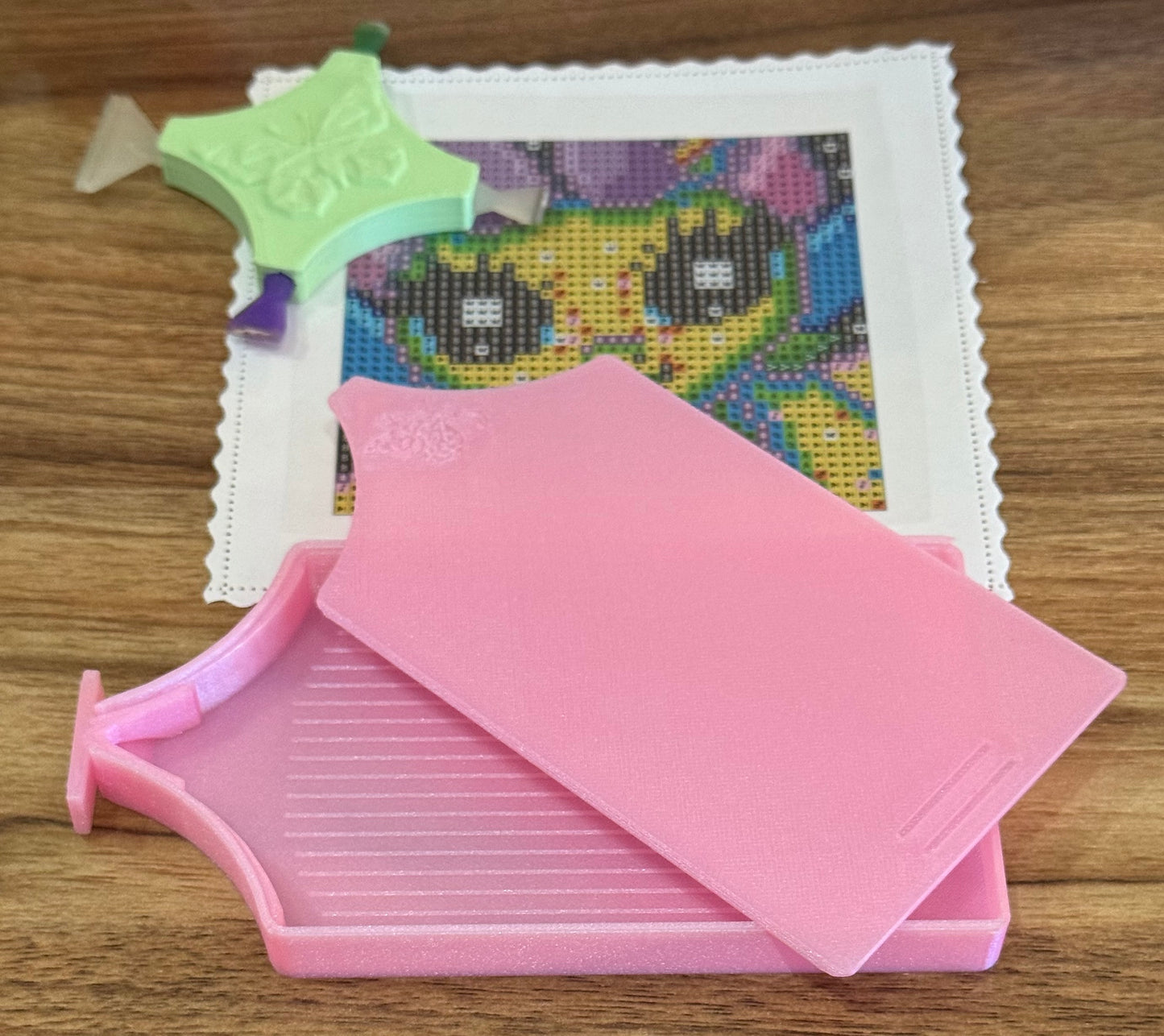 NEW Bella Diamond Painting Drill Trays with Lid