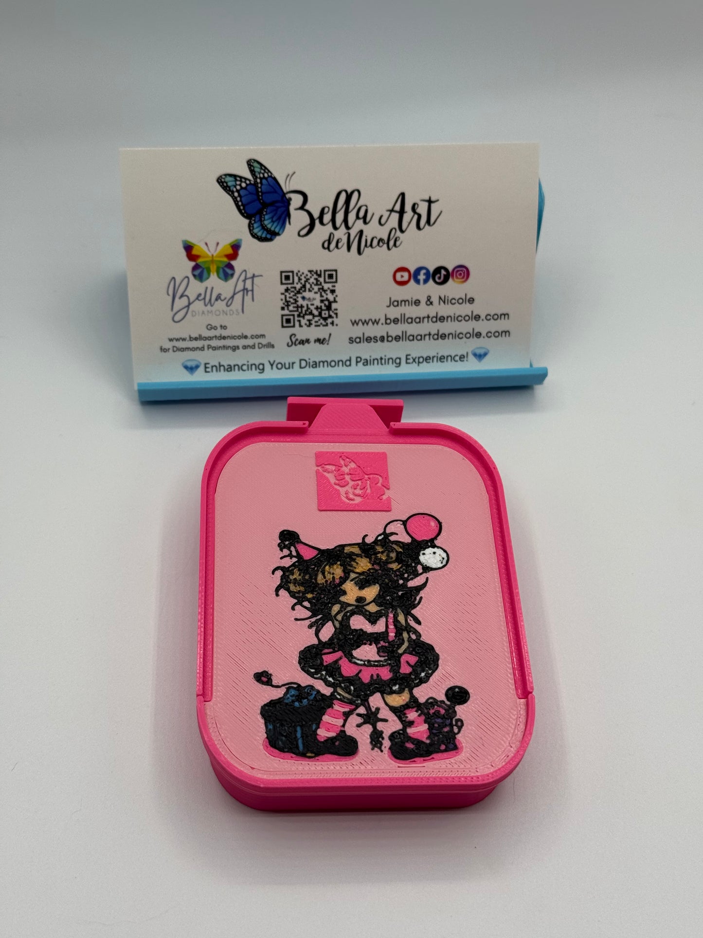 NEW 2.2/3.2 Licensed Artist Hannah Lynn Diamond Painting Stackable Drill Trays