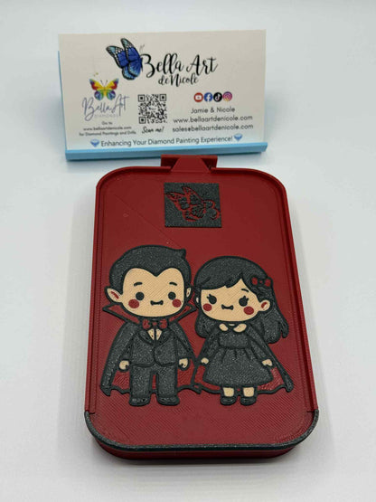 2.2/3.2 Vampire Couple Diamond Painting Drill Trays