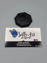 Load image into Gallery viewer, Mini Bella Cover Minder
